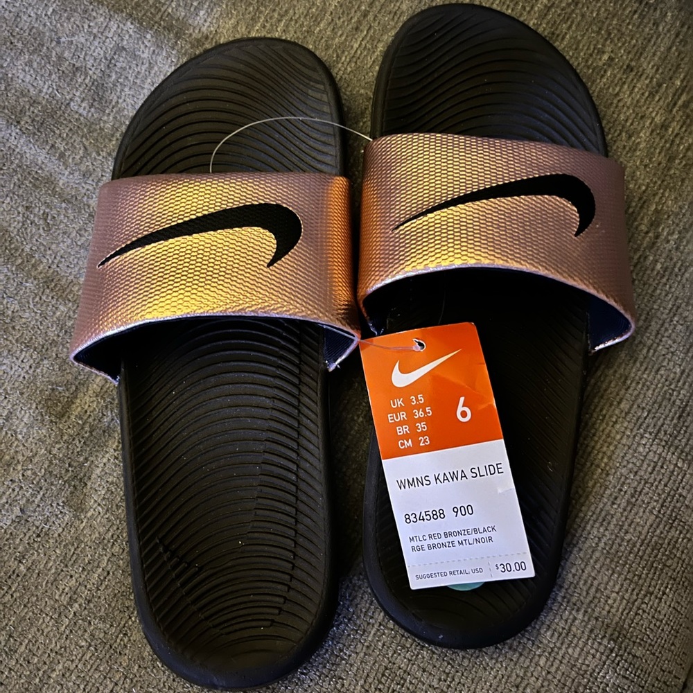 WMNS Kawa Slide